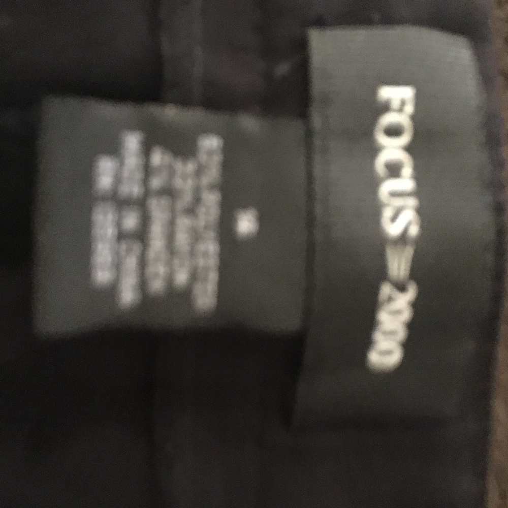 Focus 2000 BLK Skirt - Picture 2 of 2